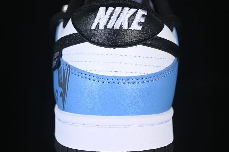 All categories Nk SB Dunk Series Nk SB Dunk Low High-end customized low-top sneakers Nike SB Dunk Low white, black and blue straps low-top casual sneakers DD1391-100